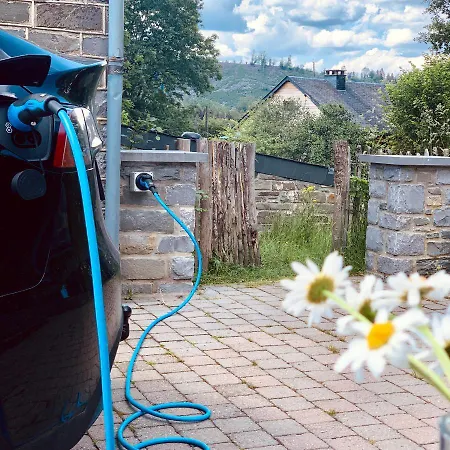 Met Hottub En Zicht Op De Semois بيت للعطل *